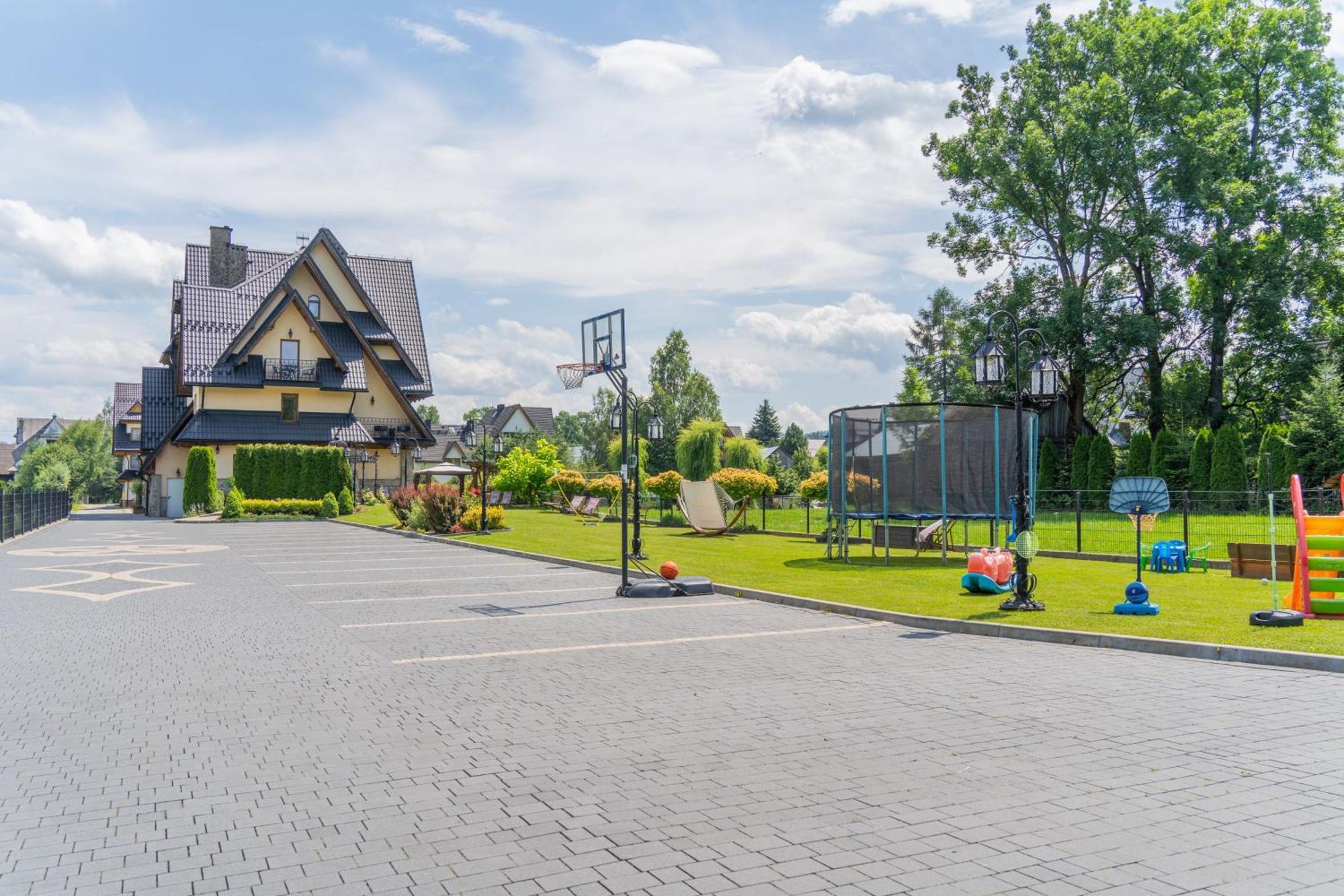 ビャウカ Dw Bogun Bed & Breakfast エクステリア 写真